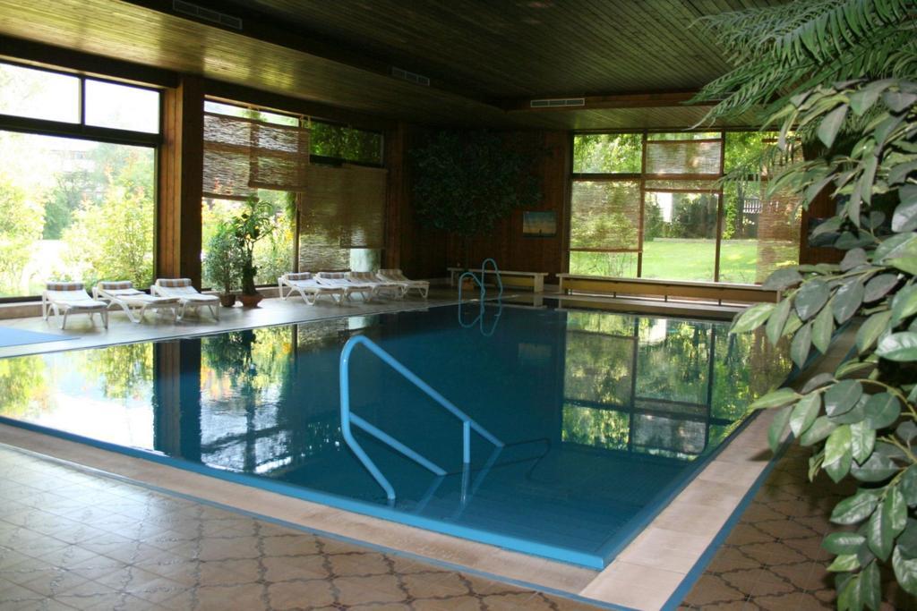 Schlosshotel Post Edelfreisitz Sprengenstein Imst Bagian luar foto