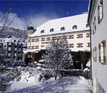 Schlosshotel Post Edelfreisitz Sprengenstein Imst Bagian luar foto